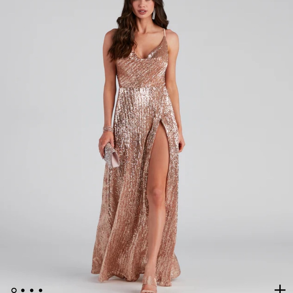 New gold sequin Windsor dress size small
